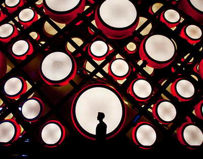 Көшеде жарысқан: Алматыда жантүршігерлік жол апатынан үш адам көз жұмды